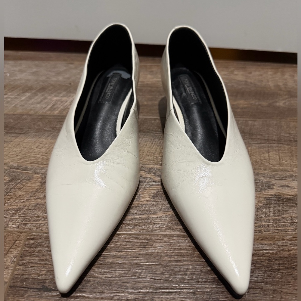 Tony Bianco Ivory Pointed-Toe Leather Pumps